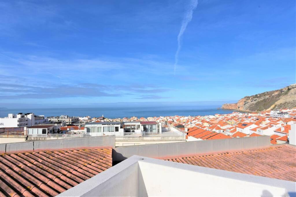 The Light House Ii, With Rooftop And Parking Nazaré Exterior photo